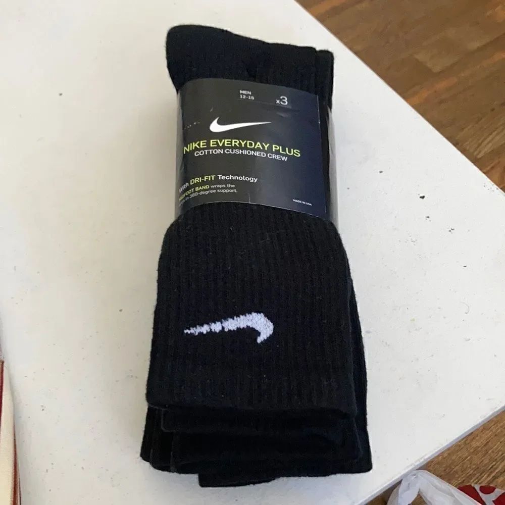 Nike Everyday Plus Cotton Cushioned Crew 3Pairs